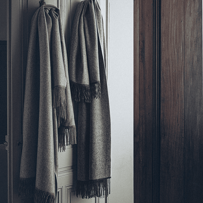 Plaid Nomade Gris — vue 2