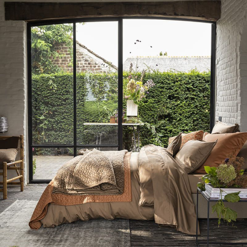 DRAP PLAT TEOPHILE BICHE